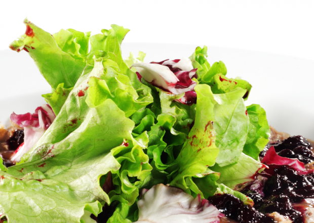 Fresh vegetable salad with “Despina” dried prunes